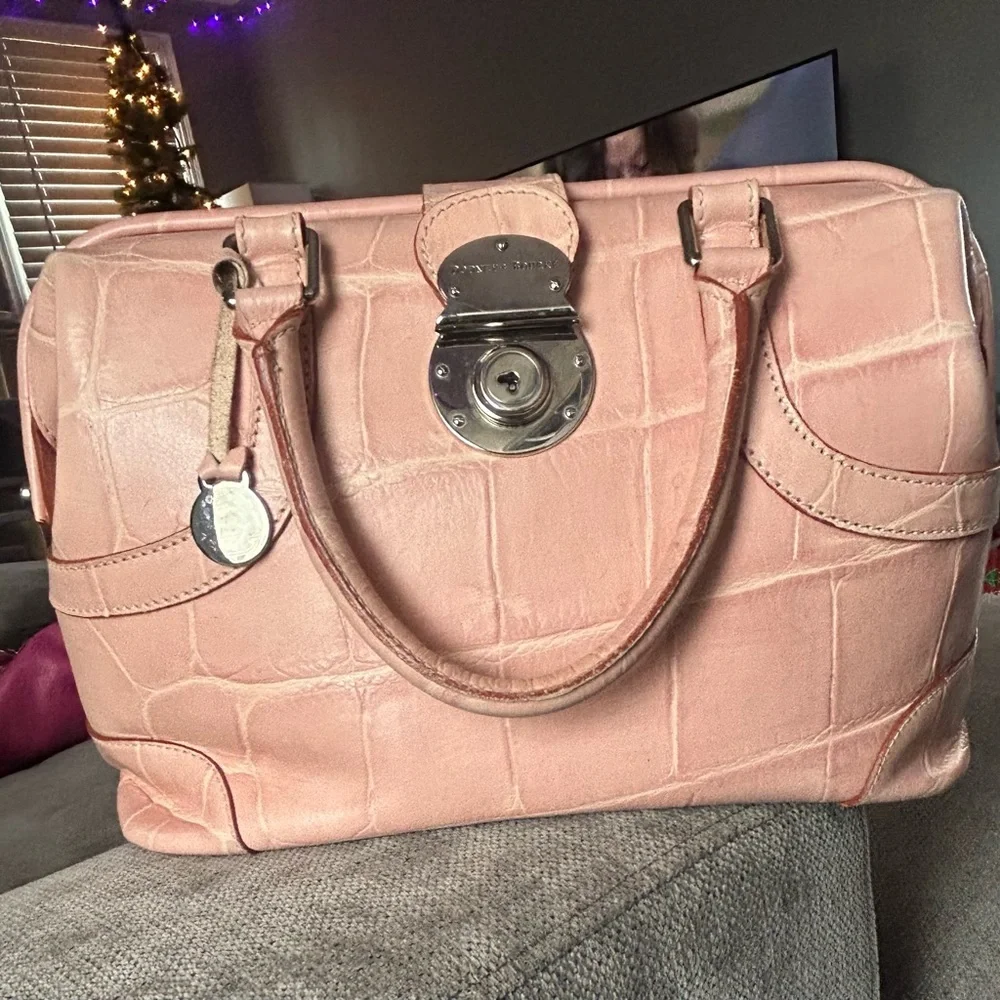 Dooney and bourke pink croc embossed doctor satchel - Picture 1 of 5